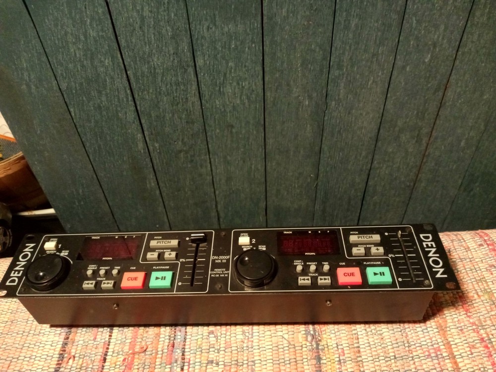 Controller's for DJs :: DN-2000F MK-III & Denon DN-2100F. UNTESTED