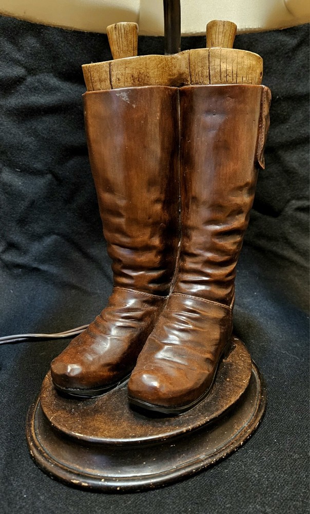 👢 LADIES BOOT LAMP Working Condition Slight Scuffs