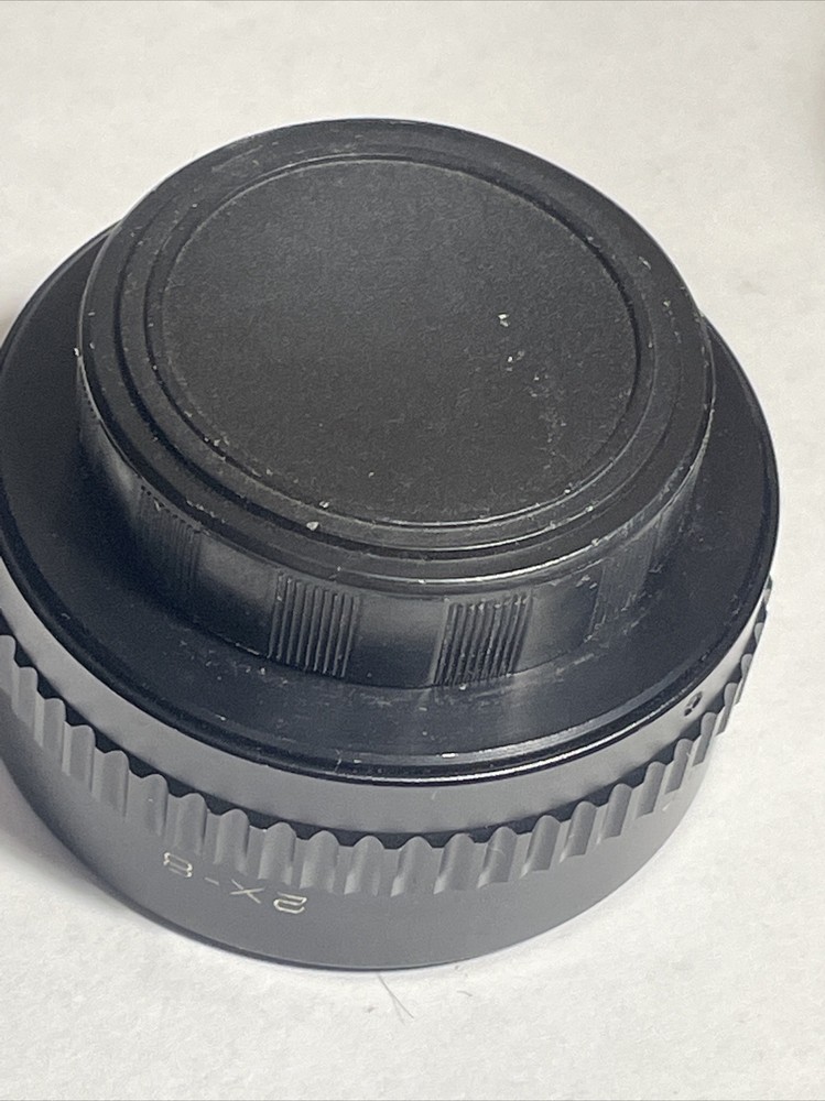 Vivitar Automatic Tele Converter 2X-8