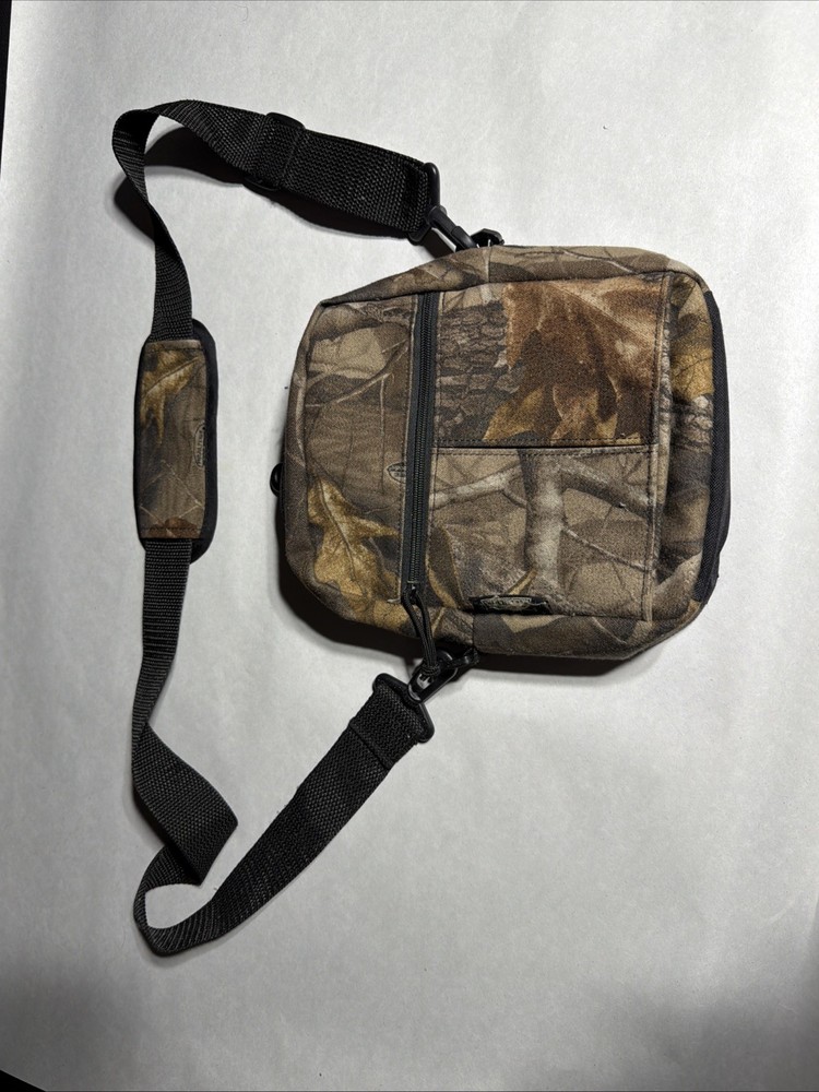 Real tree field line Camo Bag With Shoulder Strap