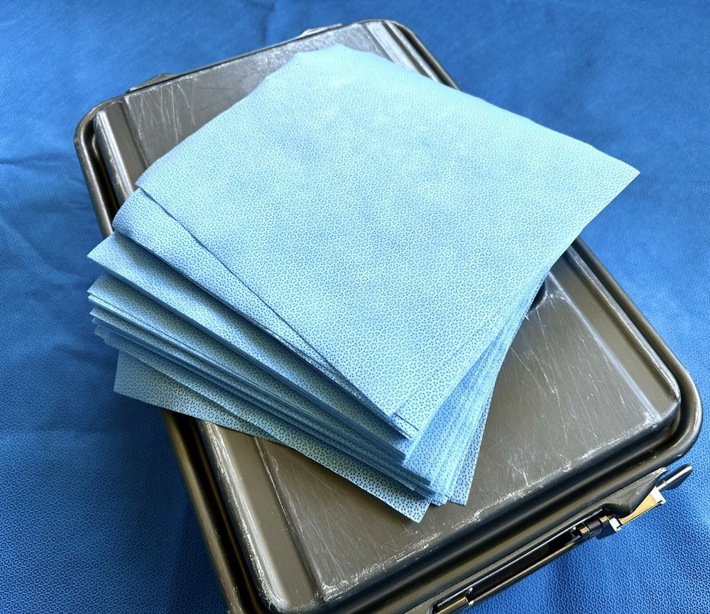 V Mueller Instrument Sterilization Containers With 100 + Filters