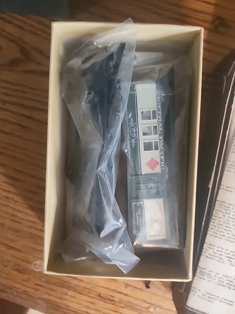 Ho Kits Lot