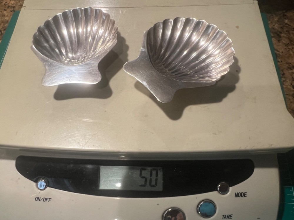 STERLING MEXICO 3/CLAM SHELL W/ HANDLE SERVER PLUS 2 INDIVIDUAL CLAM SHELLS