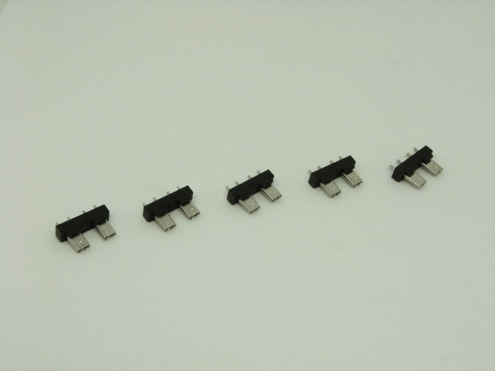 5x Pack Lot Car Auto Mini Fuse Holder Jack Blade Socket 32V For PCB Board Insert