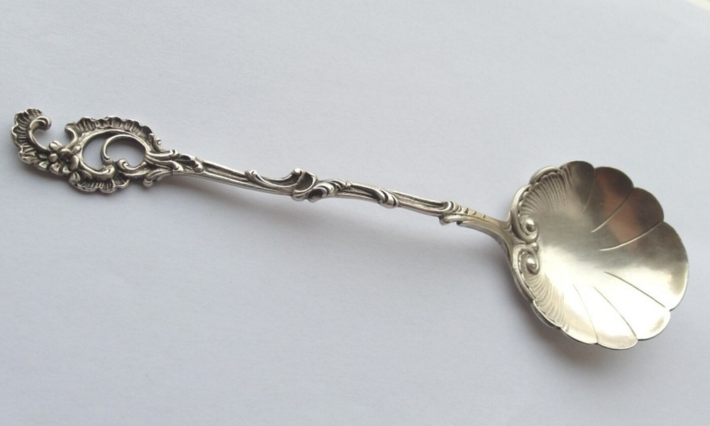 Rococo Spoon/Serving Spoon, Adam Manns & Sohn, 800er Silver, Um 1900 E438