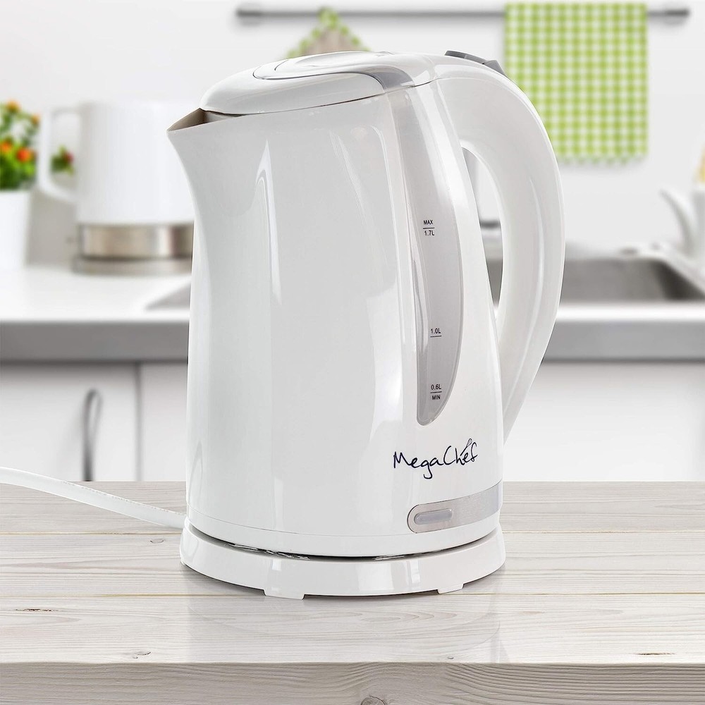MegaChef MGKTL-1743 1.7L Tea Kettle - White