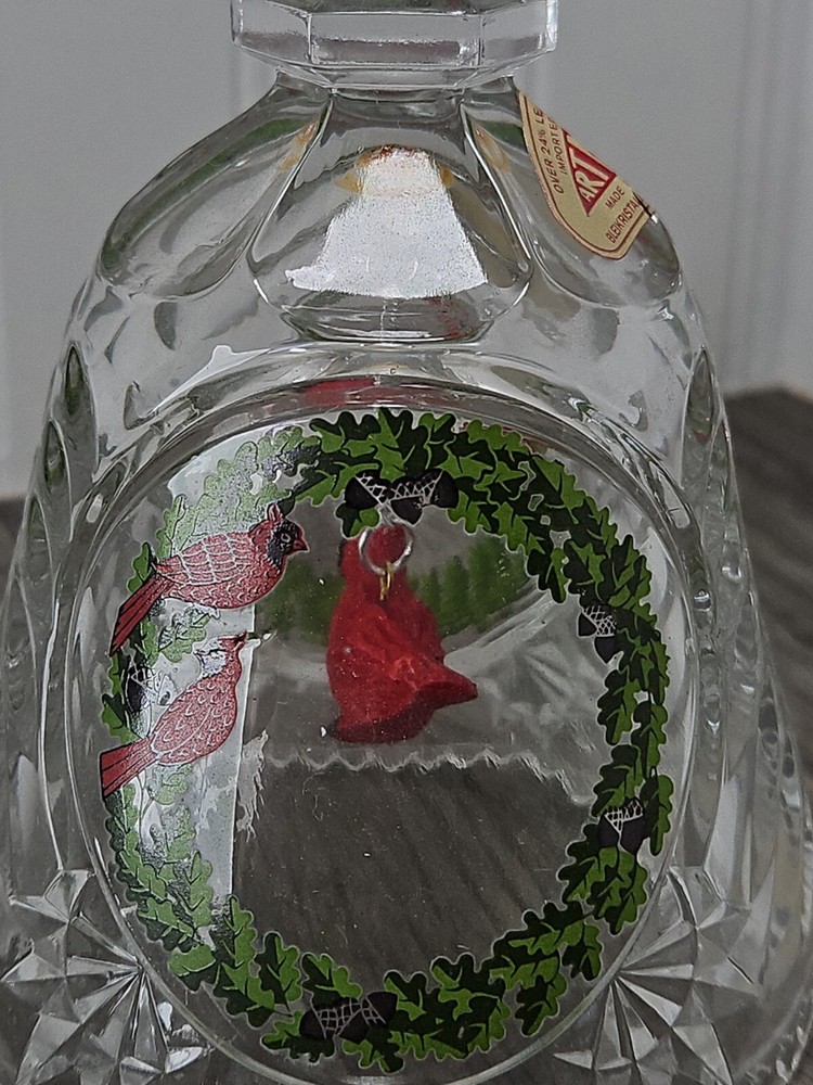 1988 Artmark Crystal Cardinal Bell