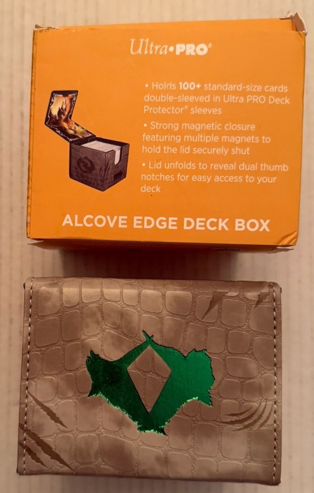 Ultra Pro Alcove Edge Deck Box