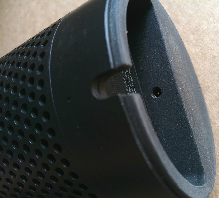 Amazon Echo 1st Generation Smart Assistant Home Bluetooth Speaker (Black)