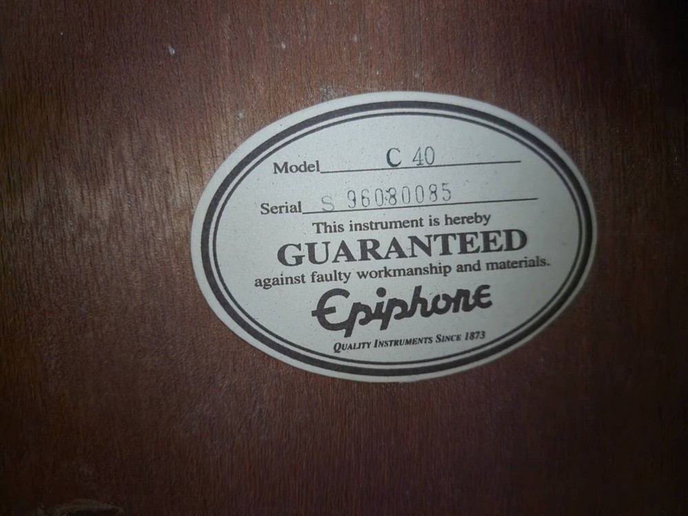 Epiphone C40 nylon classical w/hsc - natural