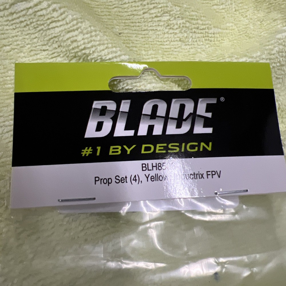 BLH8506 Blade Prop Set (4) Yellow: Inductrix