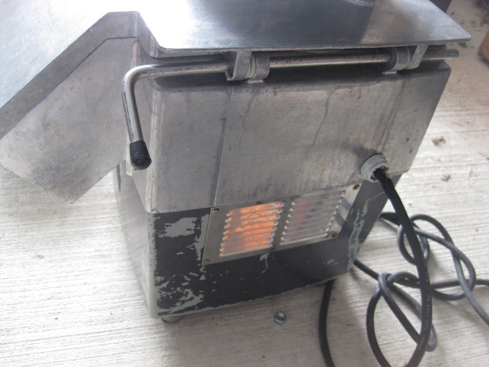 Robot Coupe CL 50 Ultra Continuous Feed Food Processor with 3 Discs