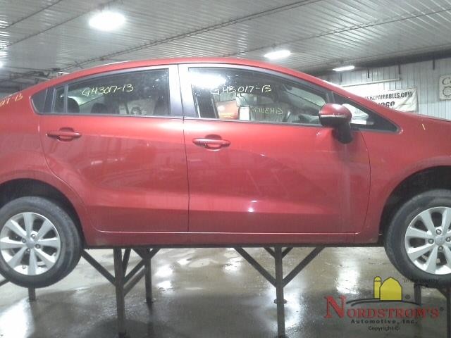 2013 Kia Rio Driver Front Headrest Only Black Cloth