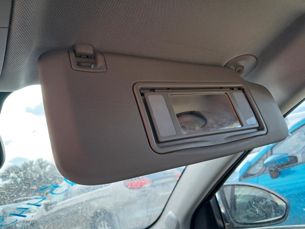 CRUZE 2013 Glove Box 4818984