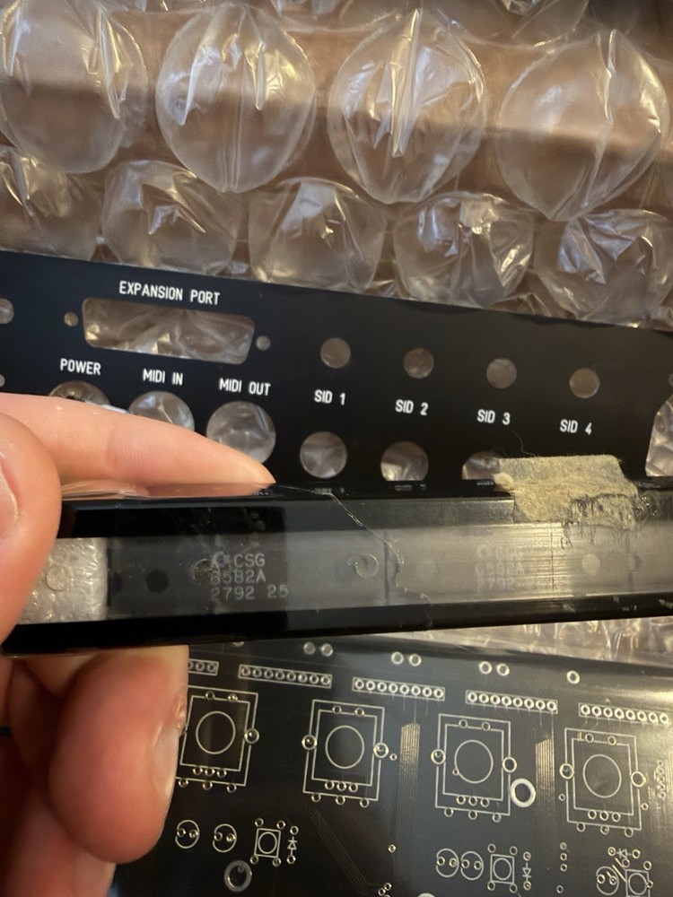 MB-6582 DIY Analog SID Synthesizer Kit/Lot Includes SID chips, PCBs, And Case +