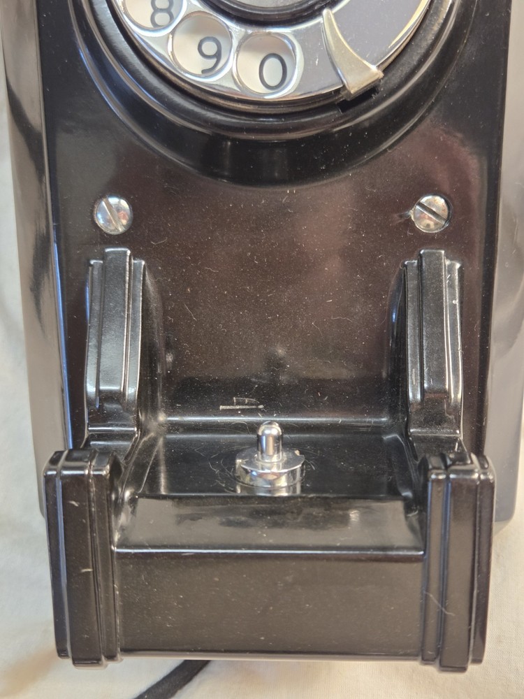 Automatic Electric Black Model 35 Wall Telephone.