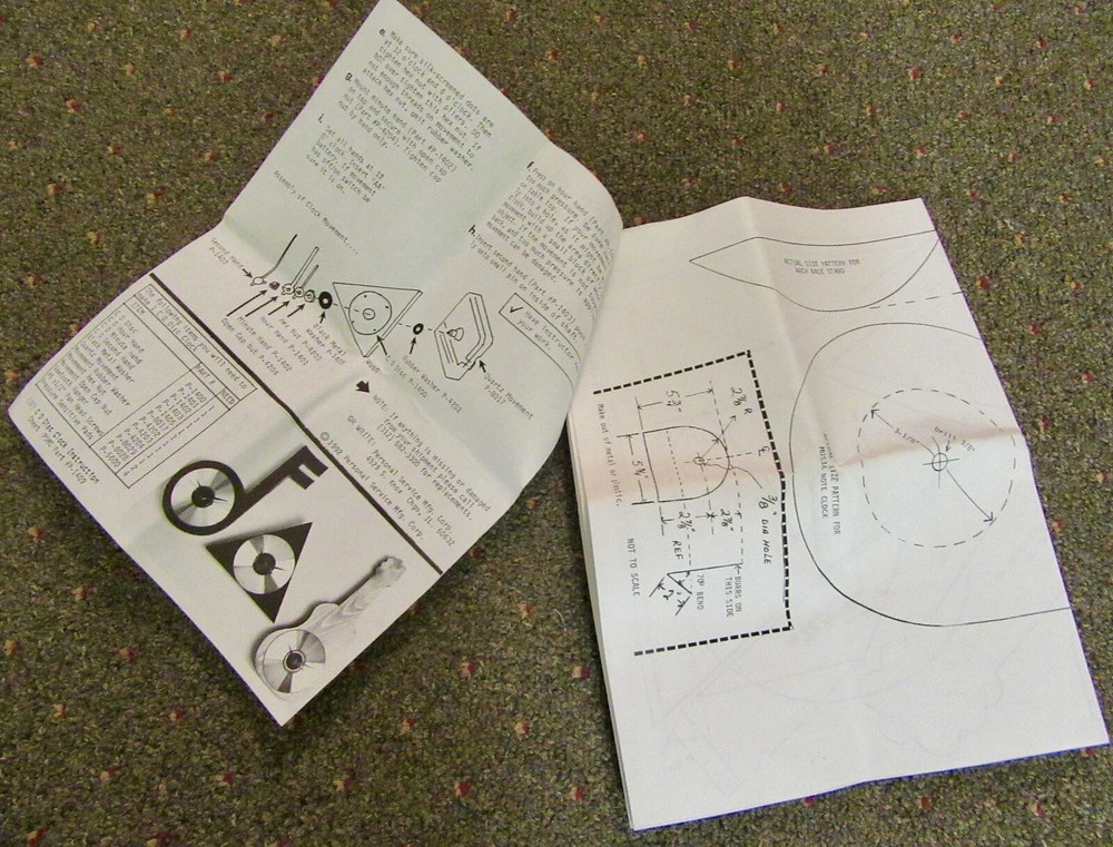 C D Clock Disc with Instructions ( Personal Service Manufacturing Co.)