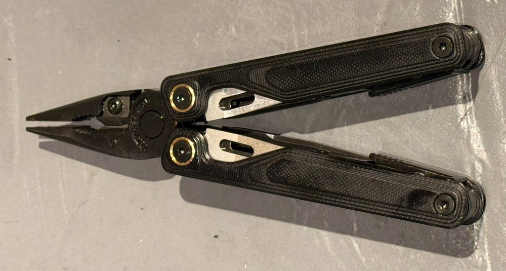 Leatherman Wave Alpha, Magnacut Blade
