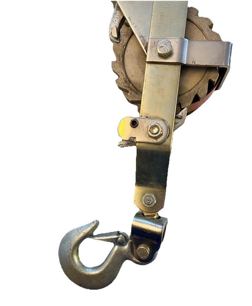 DAYTON Ratchet Puller 2Z449C Capacity 1000/2000 Lbs Nice Condition