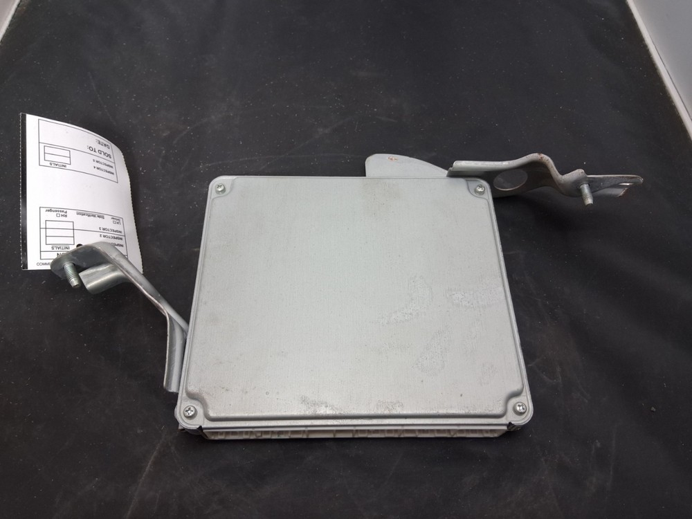 TOYOTA CAMRY Engine Brain Box Electronic Control Module; 6 cylinder, 1MZFE eng