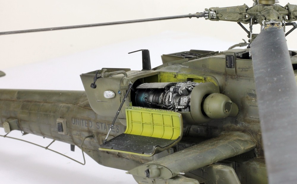 ProBuilt 1:35 AH-64D Apache Longbow Helicopter /w 2 Pilots (PreOrder)