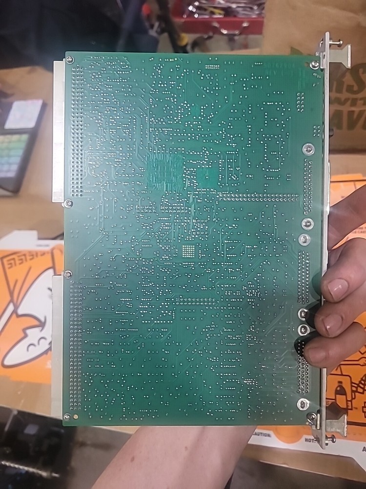 Universal Instruments 50763004 A