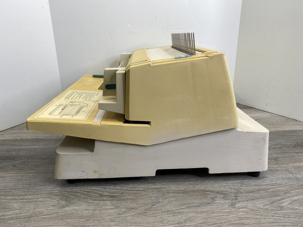 GBC Electric Binder Model 470-KM *Tested Works*