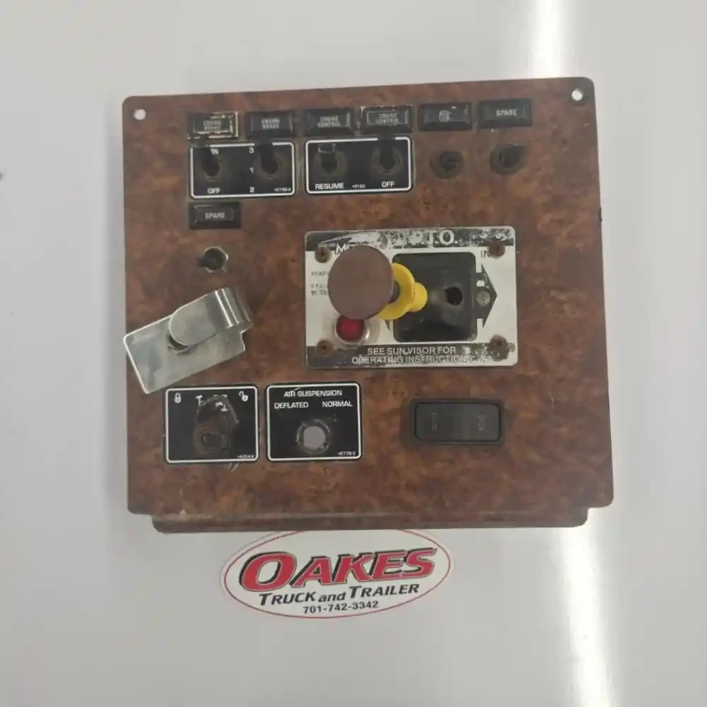 2005 Kenworth T800 Dash Panel