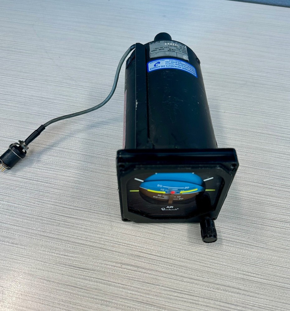 Sigma Tek IU367 Attitude Gyro