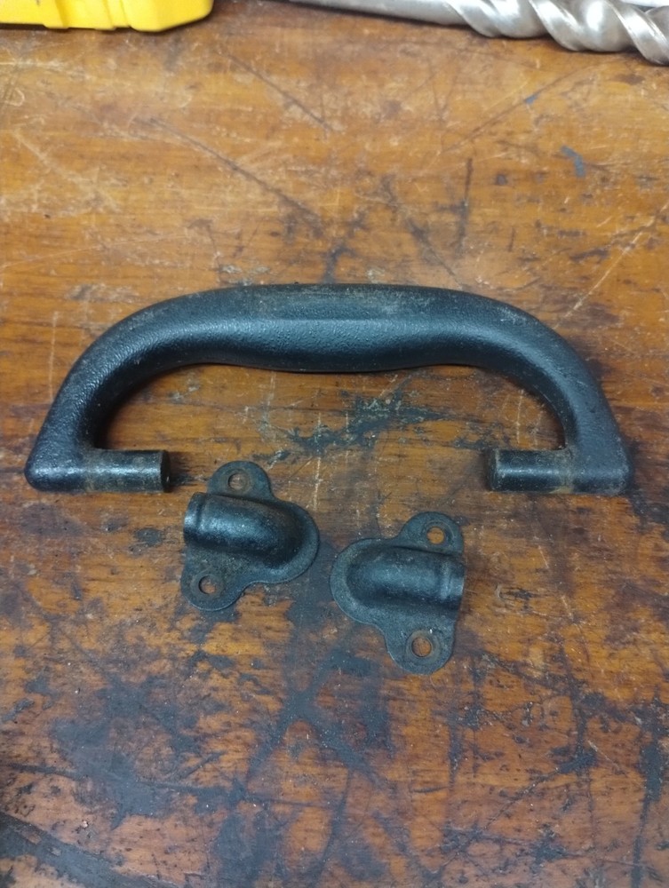CRAFTSMAN TOOL BOX CARRY HANDLE. #143