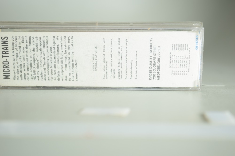 4870 Micro Trains 40' BOX car IC ILLNOIS CENTRAL