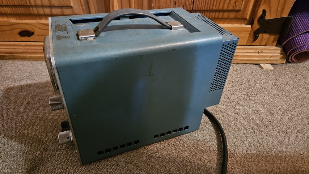 Regulated DC Power Supply Model 5015-S