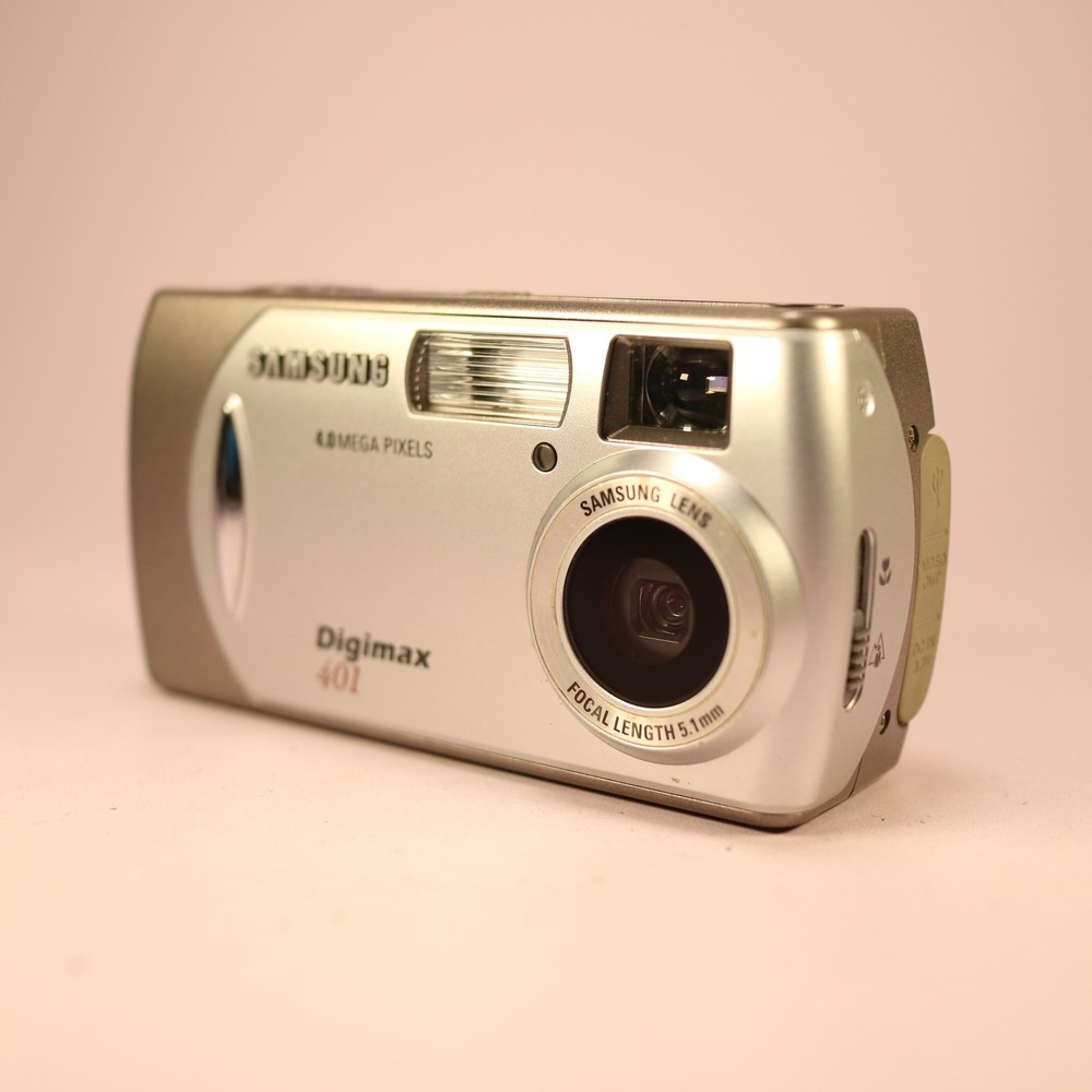 Samsung Digital Camera Digimax 401 4.0MP Silver Tested