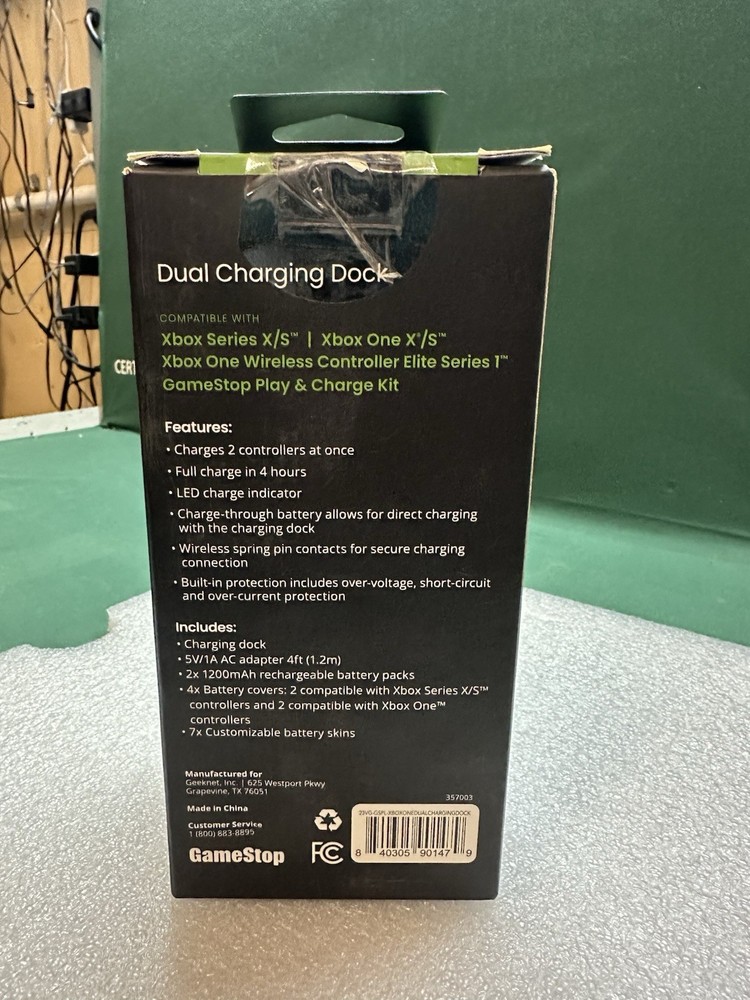 Xbox One Dual Charging Dock V2 Controller Charging Station LED USB Black