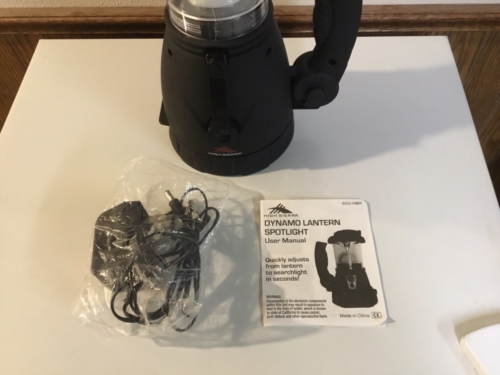 High Sierra Dynamo Lantern Spotlight with Case IH Logo