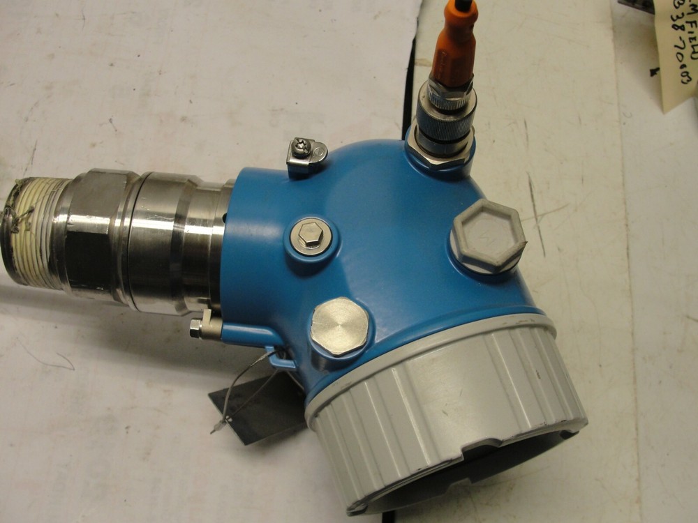 ENDRESS HAUSER FMP57-Q310/0 RADAR LEVEL SENSOR TDR-GUIDED LEVELFLEX Used