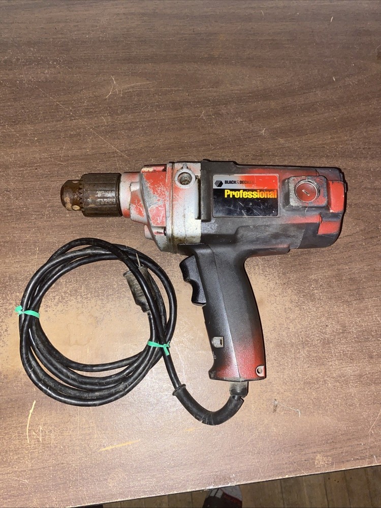 BLACK & DECKER PROFESSIONAL FORWARD/REVERSE DRILL 1317 TYPE 100