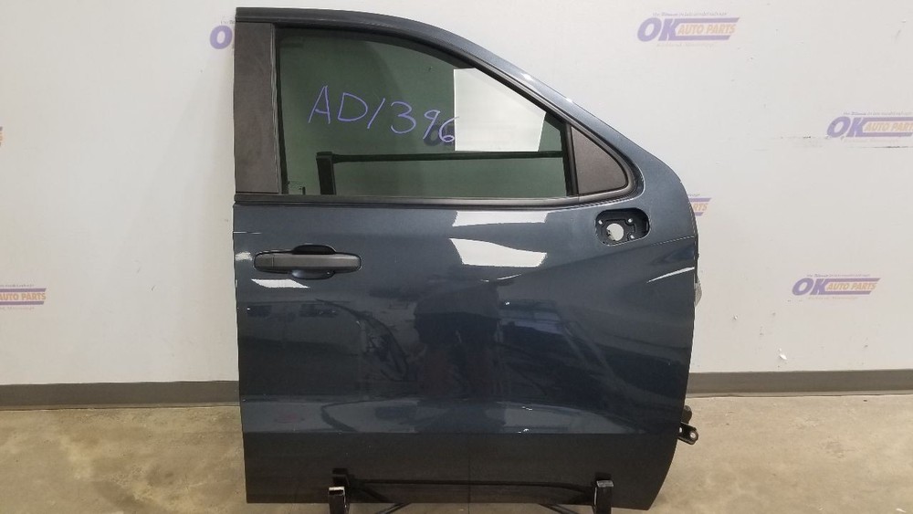 19 CHEVY SILVERADO 1500 CUSTOM DOOR FRONT RIGHT PASSENGER BLUE EXTENDED CAB