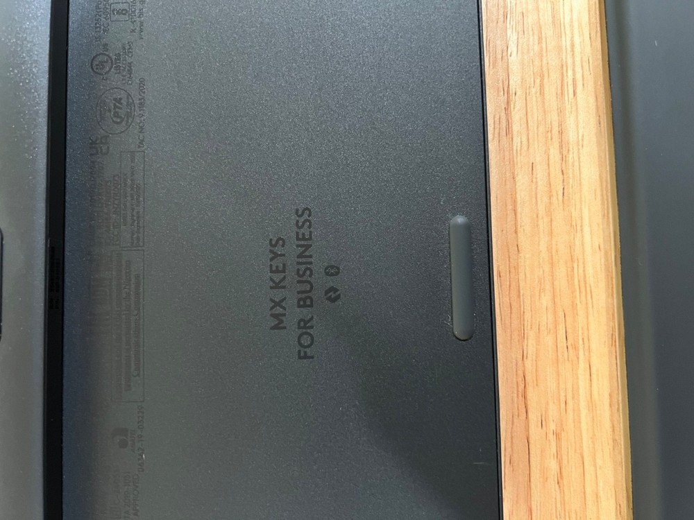 Logitech MX Keys Wireless Keyboard with Palm Rest - Graphite