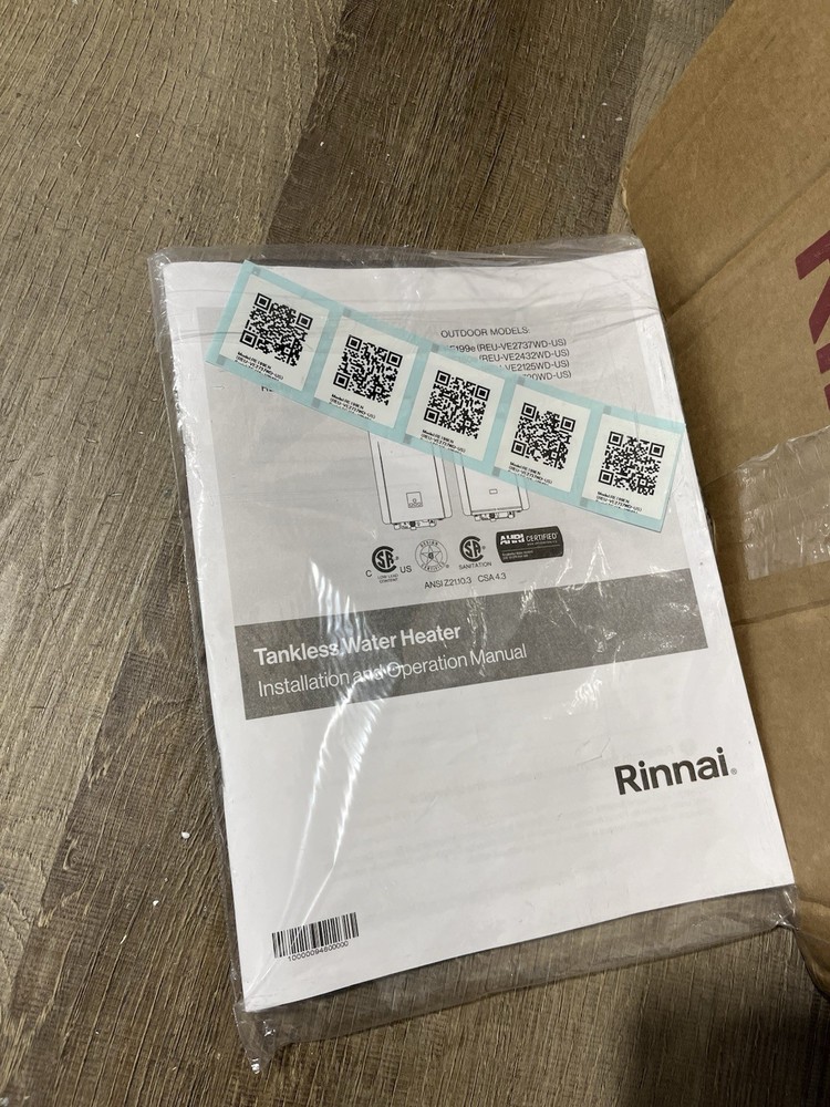 Rinnai RE199eN Outdoor Tankless Water Heater 199k BTU Natural Gas (B-13 #1589)