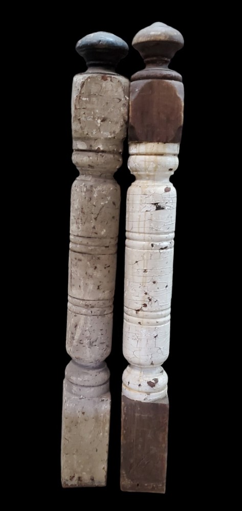 Pair Of Newel Posts *GAM0208