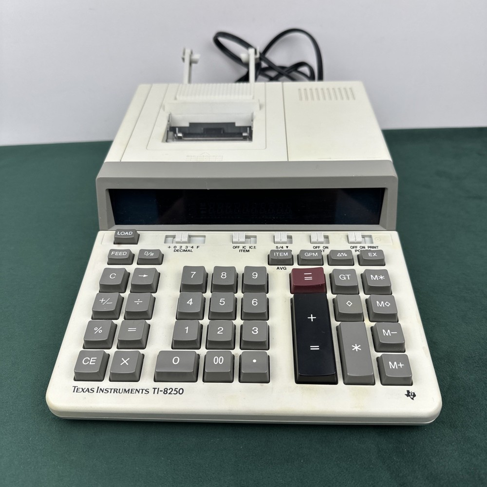 Texas Instruments Model TI-8250 Electronic Calculator Works