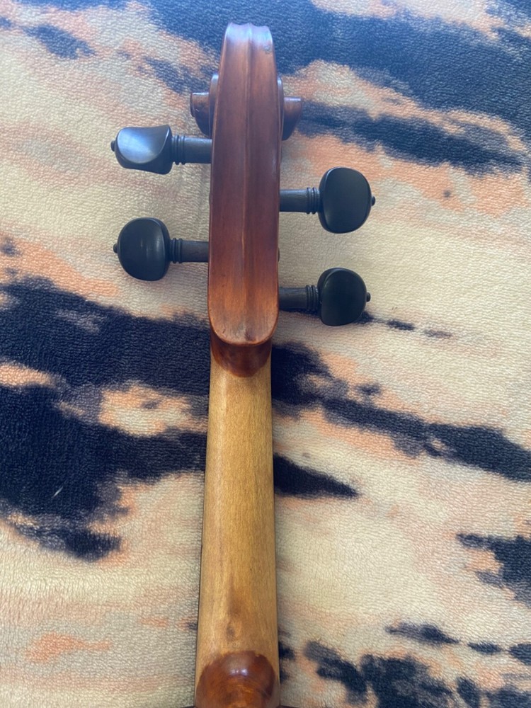 Mathias Thoma model 55-44 violin