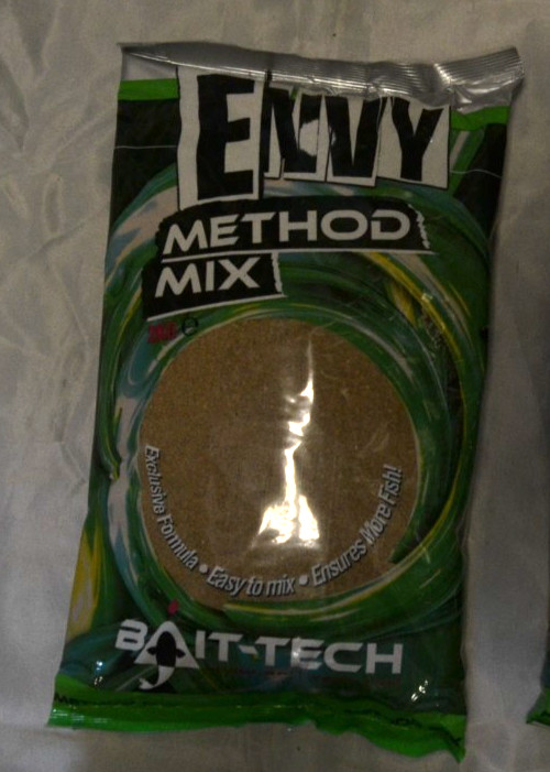 BAIT-TECH  ENVY METHOD MIX GROUND BAIT 2 Kg BAG