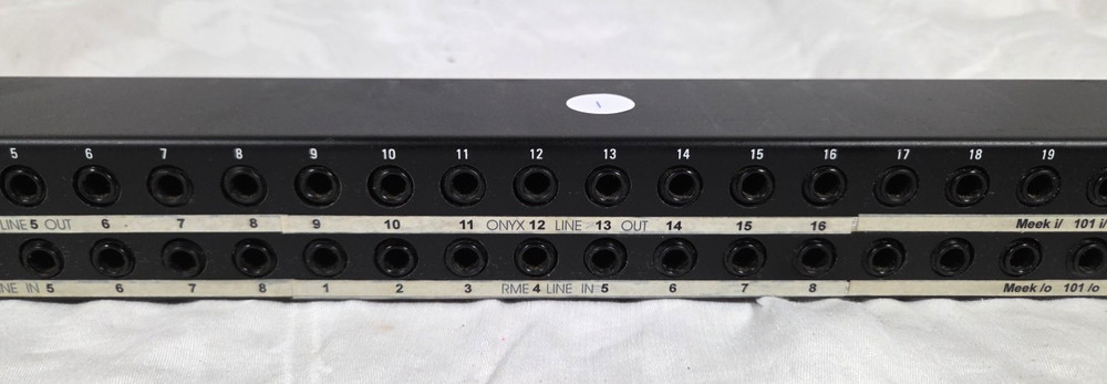 DBX PB-48 48-Point 1/4" Balanced Patch Bay / #1