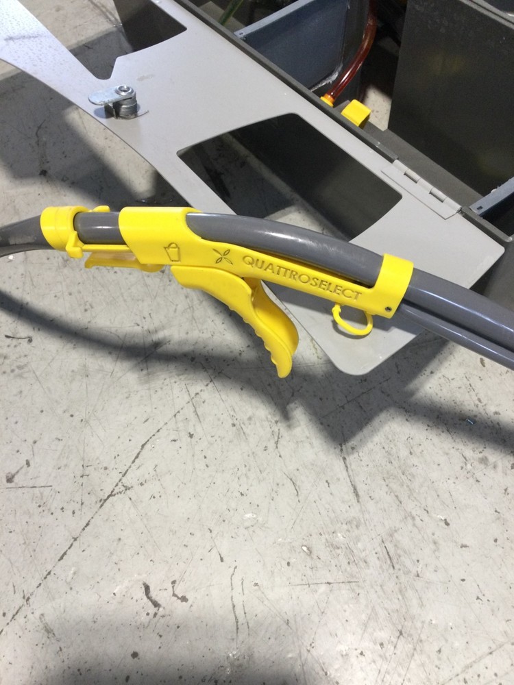 Johnson Diversey J-Fill Quattro Dispensing System