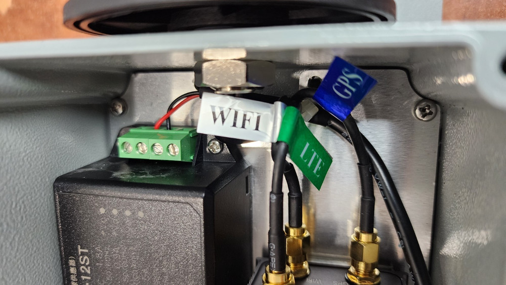 Microhard Systems WEV100 100-240V Wireless EV Gateway 1.8A