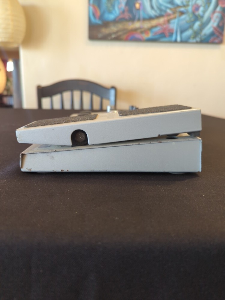 NO AC ADAPTER Korg Toneworks AX1000G Multi Effects Processor