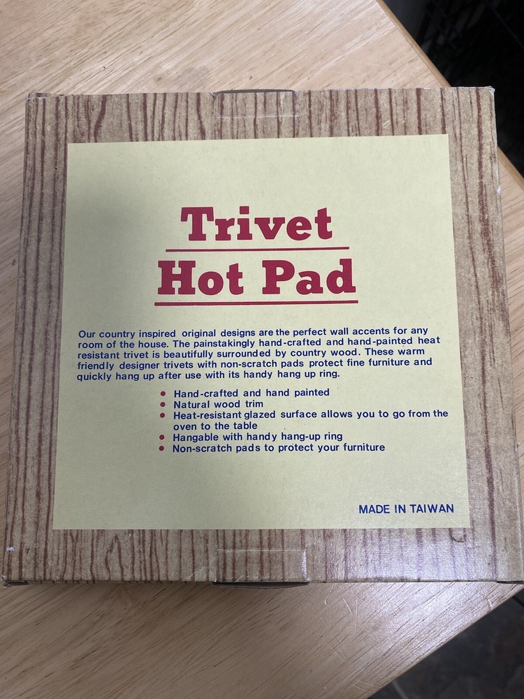 Vintage Hangable Trivet Hot Pad ~ Chicken Design
