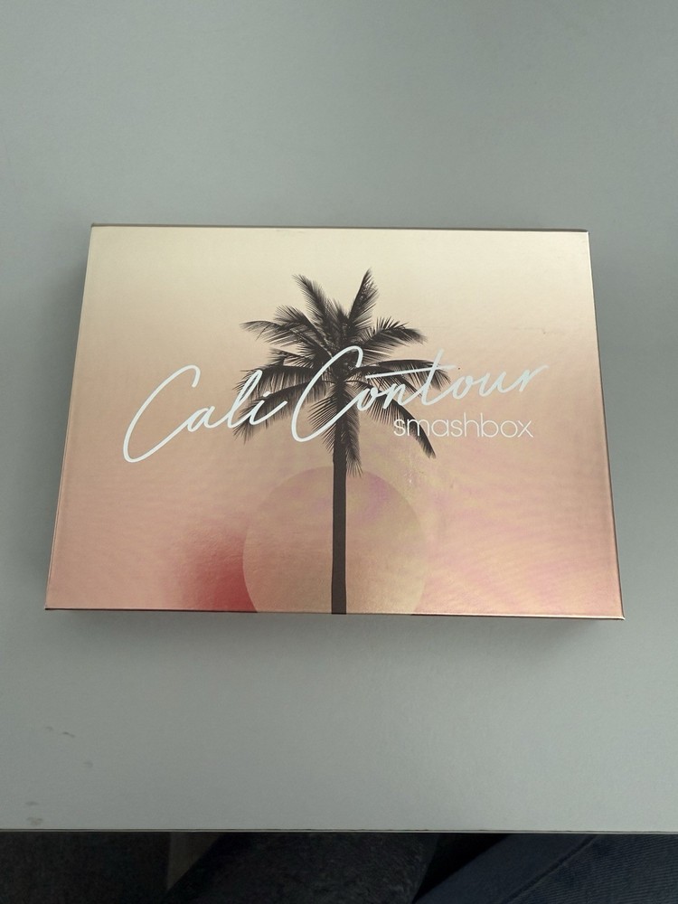Smashbox Cali Contour Palette Kit - New With No Box